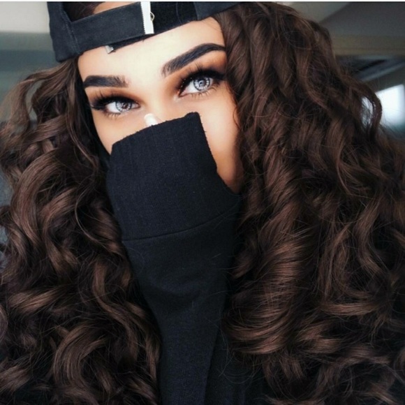 - 22” AME HUMAN BLEND Brown Curly LaceFront …NEW